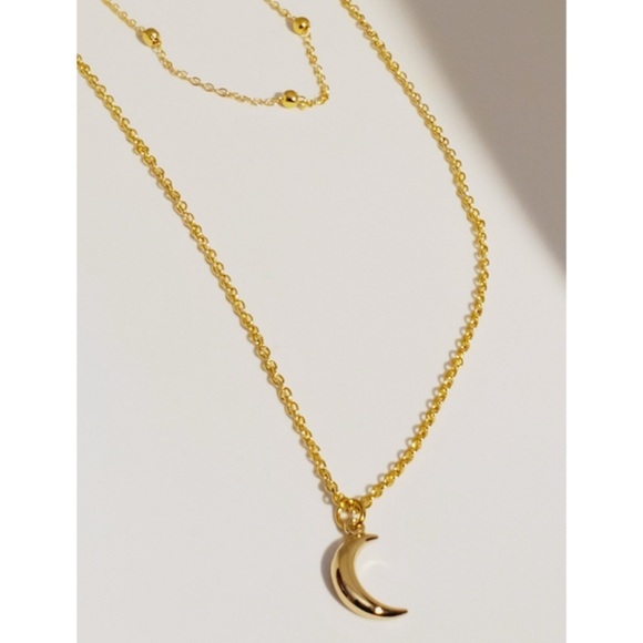 Gold Layered Moon Necklace - Picture 5 of 5